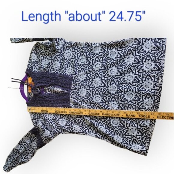 Tory Burch cotton geometric print l/s tie-neck blouse in Navy | in size 8 | - Picture 9 of 9